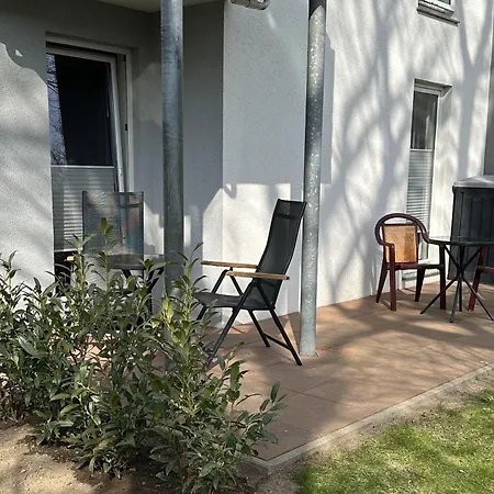 Yachthafenresidenz-wohnung-5106-810 * Kuehlungsborn