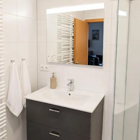 Yachthafenresidenz-wohnung-5106-810 *
